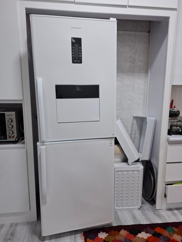 کلگی زیر درب یخچال هیمالیا 530 درب تخت سفید بدون بوش(قیمت تک)بالاي درب فريزر و پايين درب يخچال 530 هيماليا